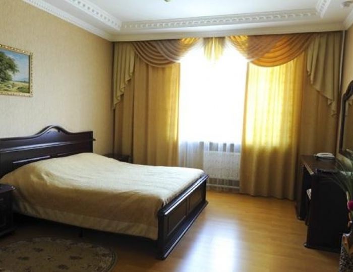 Номер стандарт с 1 двуспальной кроватью (с завтраком) - Гостиница «Эдельвейс» Черкесск