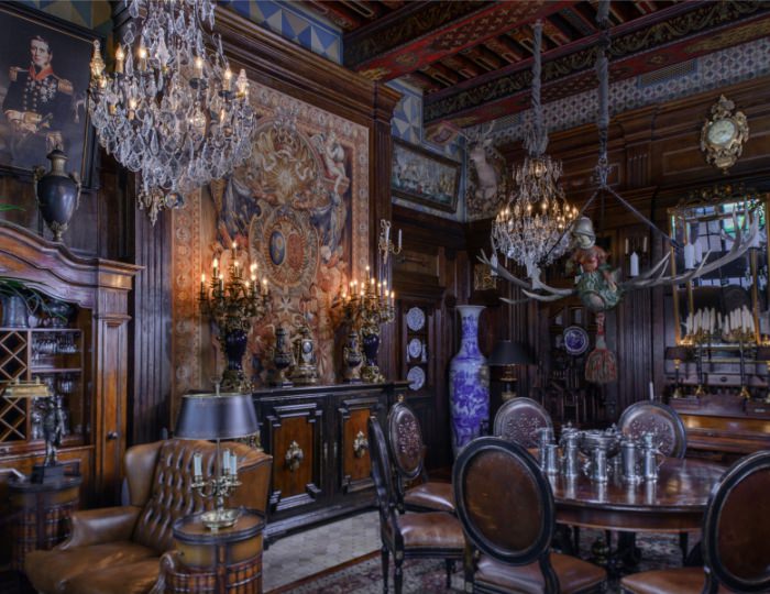 Каминный Зал - Отель Old House Resort & Spa / Олд Хаус Резорт и Спа