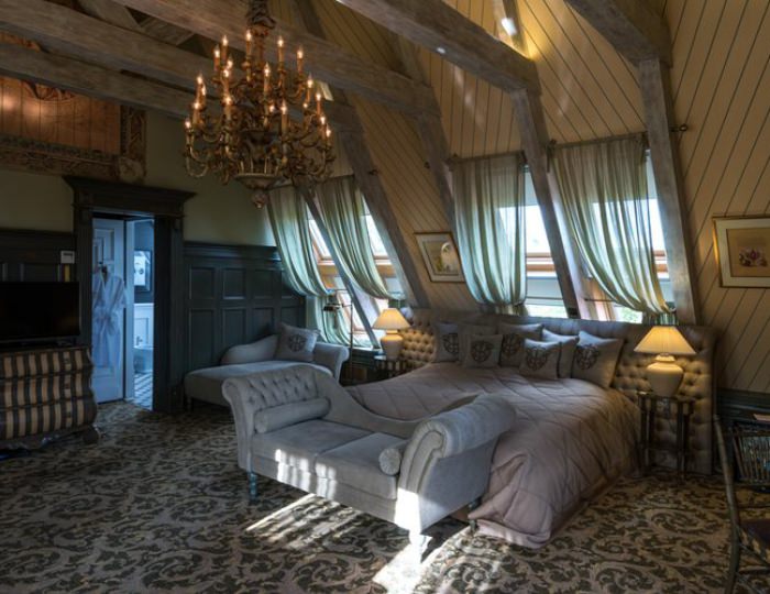 Голландец VIP - Отель Old House Resort & Spa / Олд Хаус Резорт и Спа