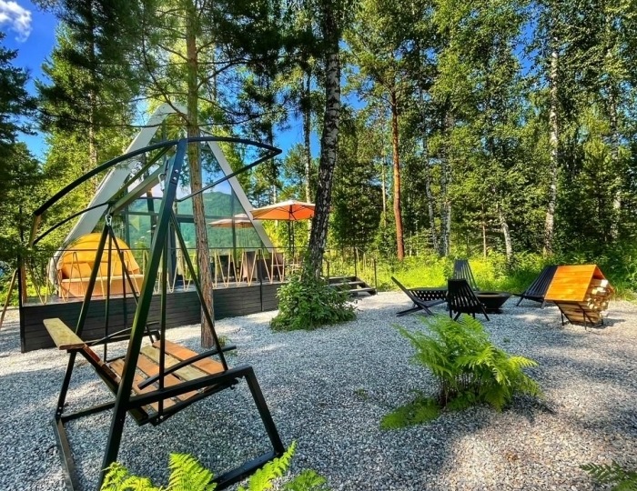 Глэмпинг Geometrica lounge hotel / Геометрика Озерное