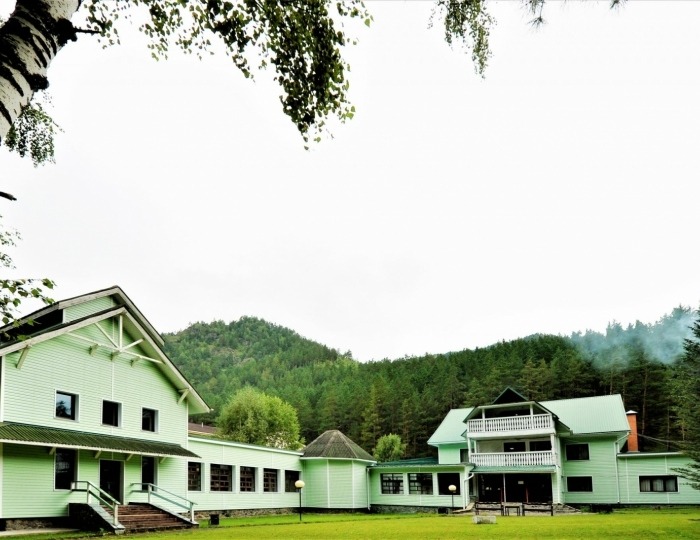 Гостиница «AРЕДА 1 – MOUNTAIN HOTEL» Чемал