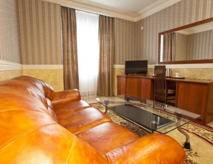 Номер люкс с 1 двуспальной кроватью - Мини-отель «Олимп» Всеволожск