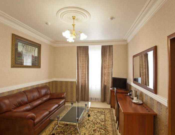 Номер люкс с 1 двуспальной кроватью - Мини-отель «Олимп» Всеволожск