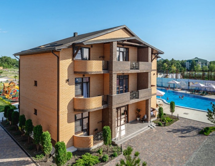 Отель Rinn Rise Resort / Ринн Райз Резорт