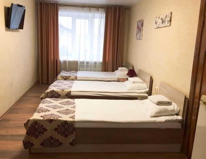 Номер эконом с 5 односпальными кроватями - Гостиница «Южная ночь» Таганрог