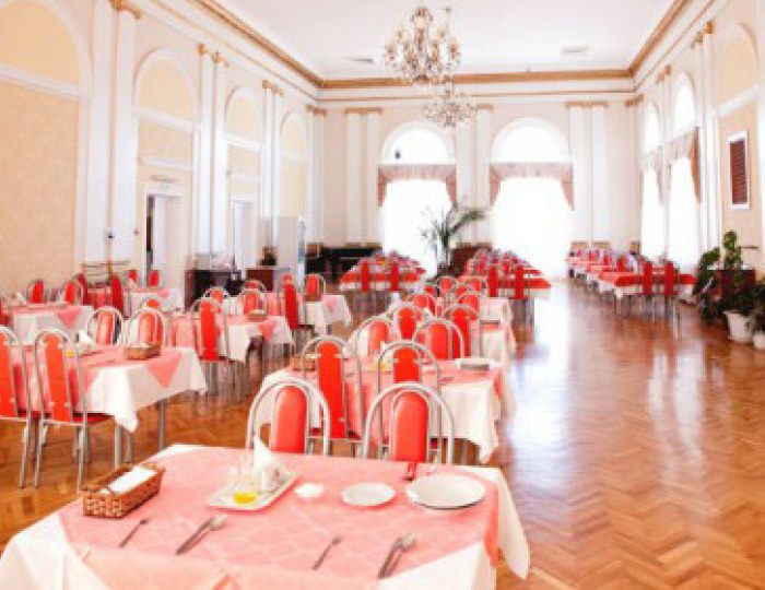 Обеденный зал - Санаторий «им. С.М. Кирова» Железноводск