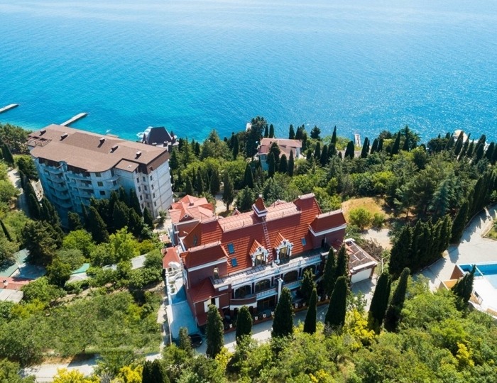 Гостевой дом «Гранатовое поместье» Алушта