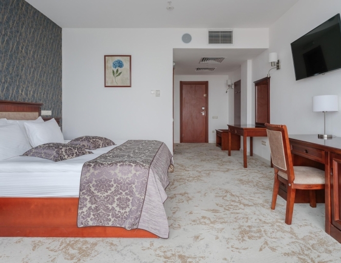 Стандарт Улучшенный с двуспальной кроватью - Marins Grand Hotel / «Маринс Гранд Отель» Астрахань