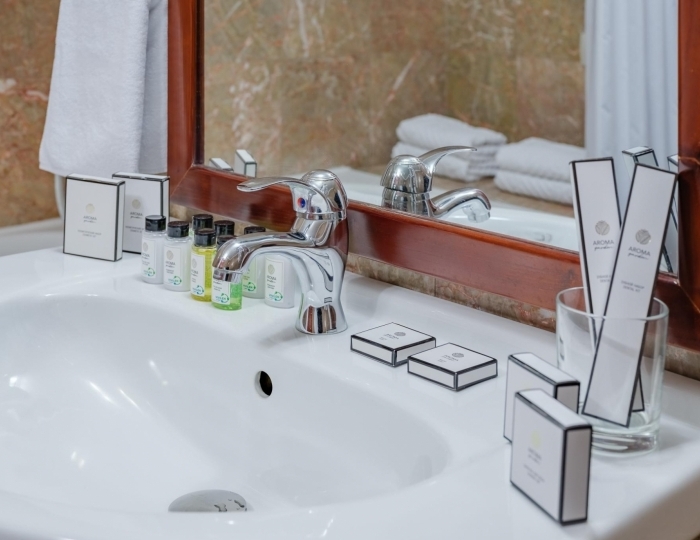 Стандарт с двуспальной кроватью - Marins Grand Hotel / «Маринс Гранд Отель» Астрахань