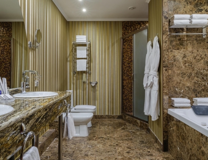 Гранд Люкс - Marins Grand Hotel / «Маринс Гранд Отель» Астрахань