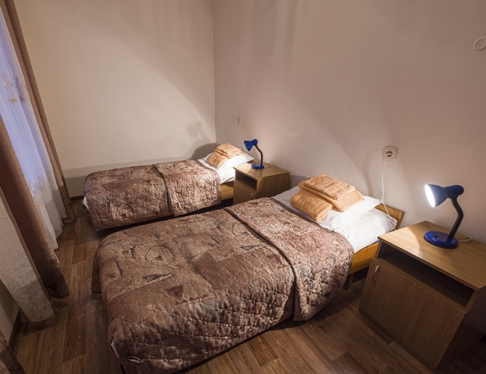 2-мест. 1-комн. номер 2 кат. (без балкона) - Санаторий «Надежда» Ессентуки