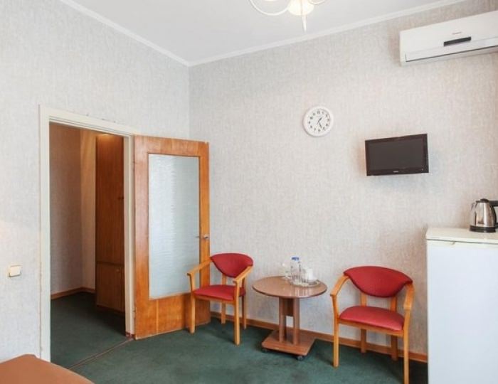 1 категория 2-местный 2-комнатный (корпус 1) - Санаторий «им. Лермонтова»