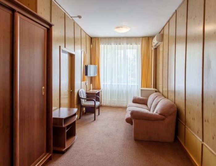 1 категория 2-местный 2-комнатный (корпус 4) - Санаторий «им. Лермонтова»