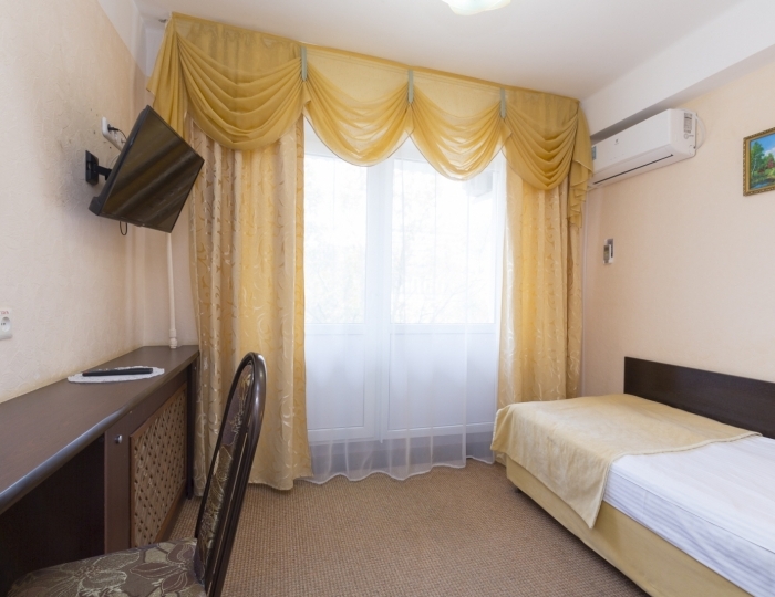 2 категория 1 местный 1 комнатный 2 атегории (2к1м1к1) - Пансионат «Искра» Пятигорск