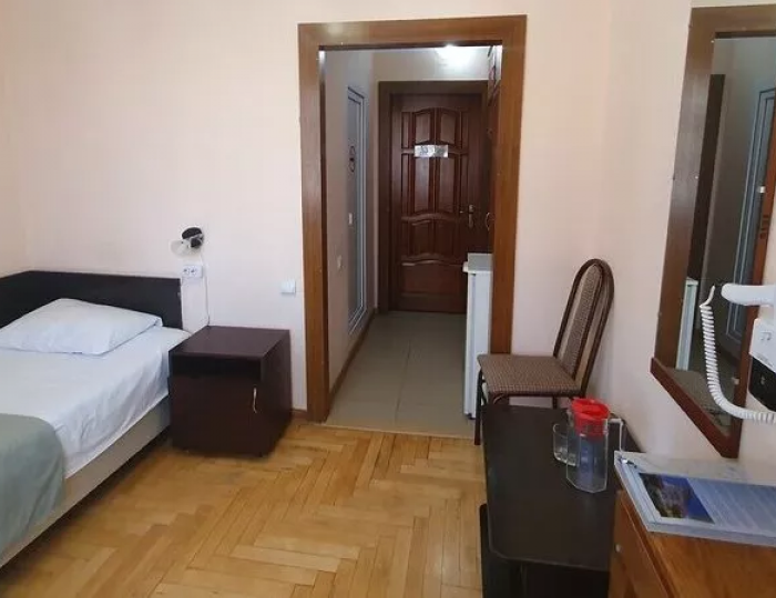 3 категория 1-местный 1-комнатный 3 категории (3к1м1к1) - Пансионат «Искра» Пятигорск