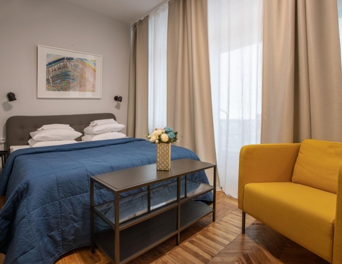 Номер стандарт улучшенный с 1 двуспальной кроватью - Арт-санаторий «Изовела» Апатиты