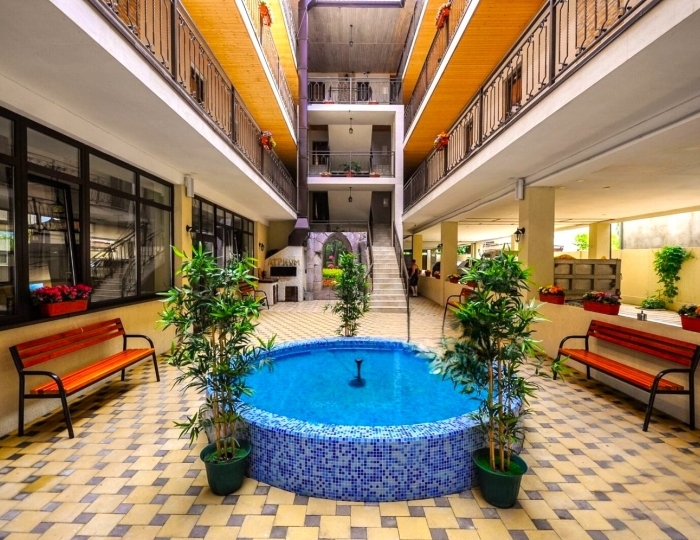 Отель «Атриум» Дивноморское