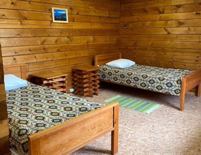 Комната стандарт с 2 односпальными кроватями (с завтраком) - Гостевой дом «Ирбис» Хужир
