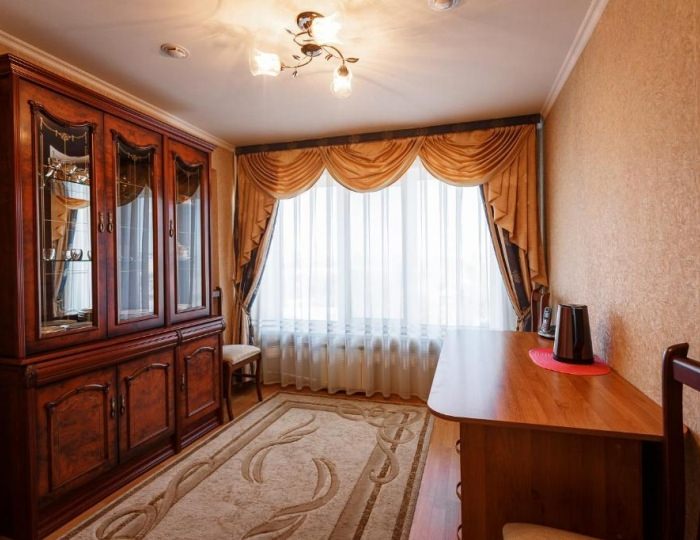 Номер люкс с 1 двуспальной кроватью - Гостиница «Зея» Благовещенск
