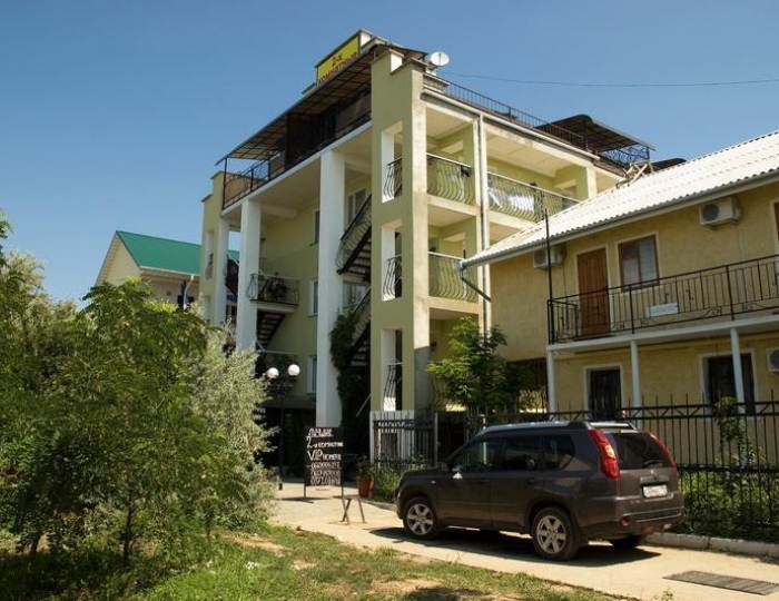 Отель «Малибу» Саки