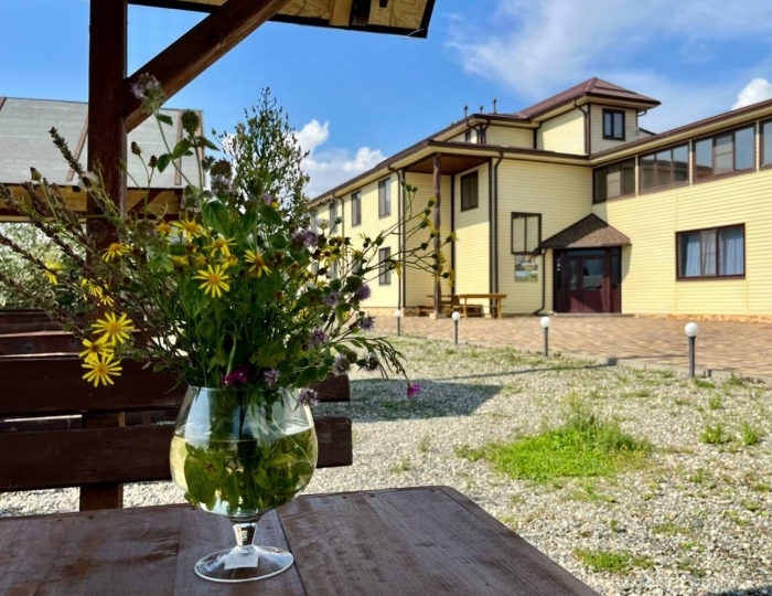 Загородный отель «Горное Озеро от Травел Хотелс Антураж» Даховская