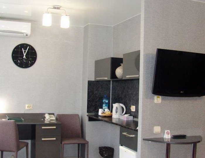 Номер студия с 1 двуспальной кроватью (чётные номера) - Гостиница «Таежная» Арсеньев