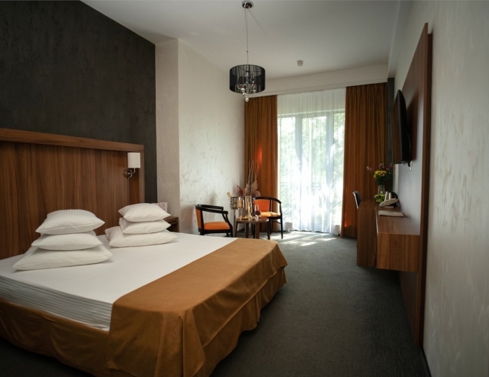 Делюкс - Загородный комплекс «Аристократ» Белоозерский