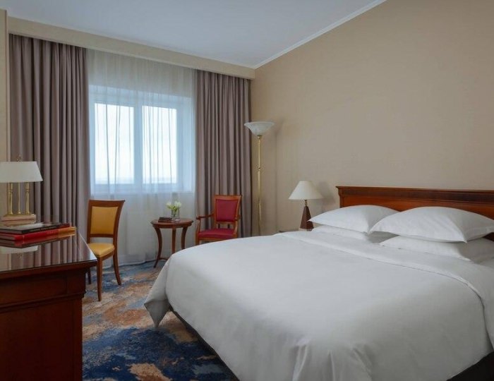 Номер Супериор Кинг (с завтраком) (CORP) - Гостиница Renaissance Samara Hotel / Ренессанс Самара Отель