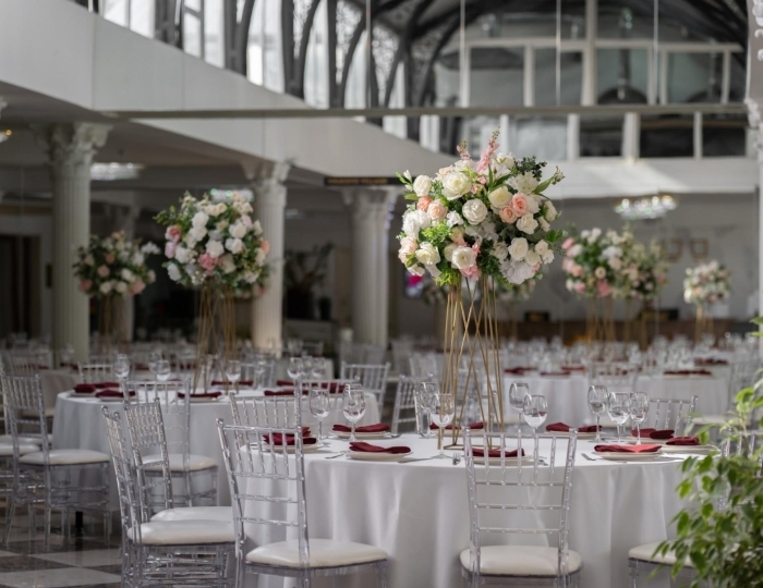 Рестораны и бары - Отель «Москва Отель Холидеи Коллекшен» Картмазово