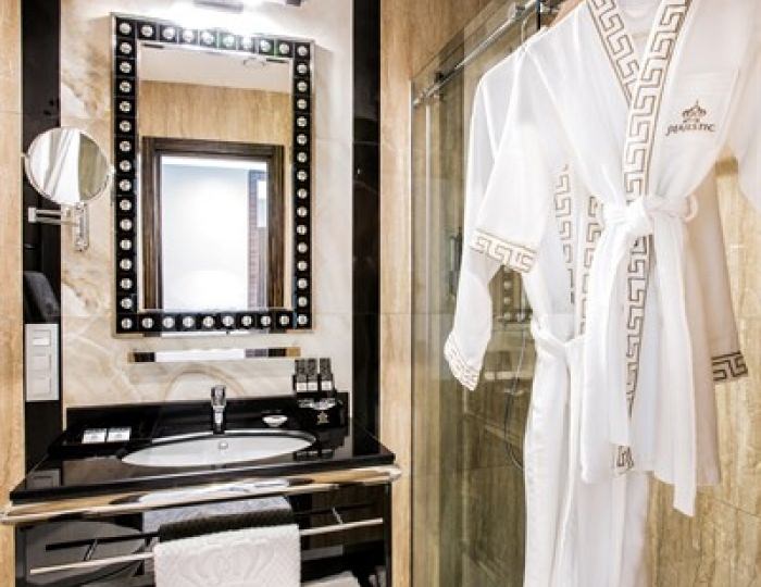 Делюкс - Гостиница Majestic Boutique Hotel Deluxe / Маджестик