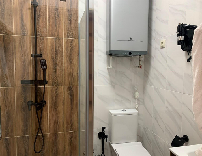 Номер комфорт с 1 двуспальной кроватью - База отдыха «Медовые водопады» Красный Курган