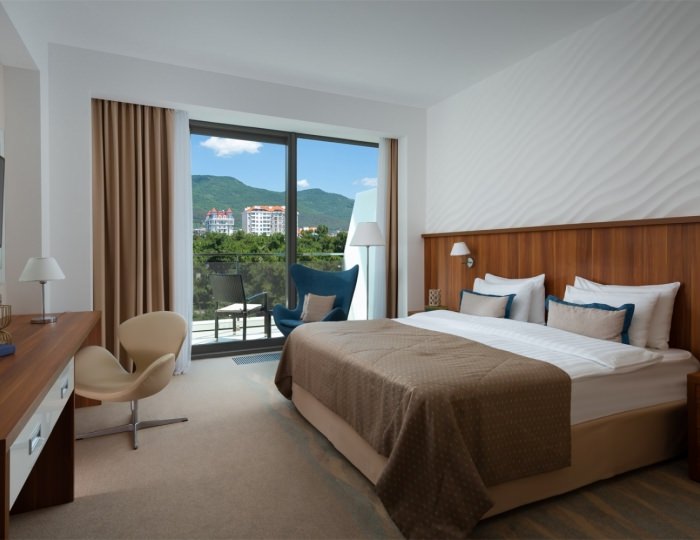Делюкс 5* с видом на горы - Отель «Приморье» GRAND RESORT HOTEL