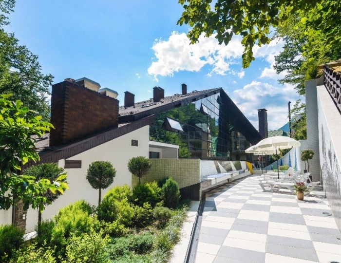 Отель Villa Adriano / Вилла Адриано