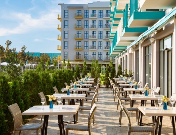 Рестораны и бары - Отель Город Mira Resort & Spa Miracleon / Город Мира Резорт и Спа Мираклеон