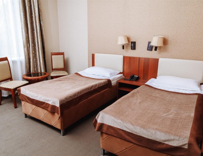 Номер стандарт эконом с 2 односпальными кроватями - Гостиница «Бира» Биробиджан
