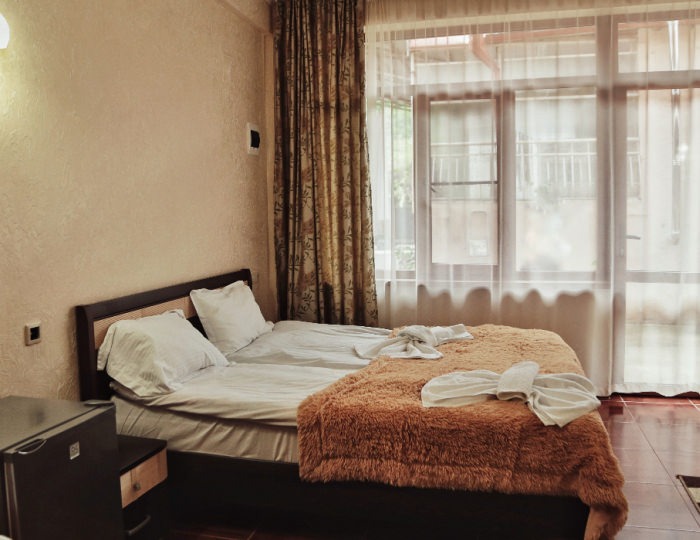 1-мест.(разм. в 2-мест.) станд. семейный - Отель «Hometel Ilana» Гагра