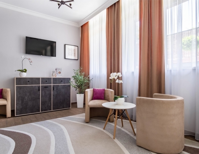 СЕМЕЙНЫЙ LUX (премиум бизнес) до 5 гостей - Отель Park & House Hotel / Парк Хаус Ессентуки