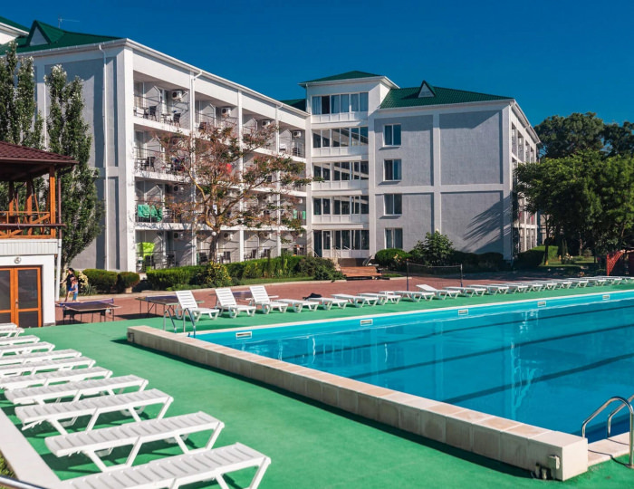 Санаторий «Золотой берег» Евпатория