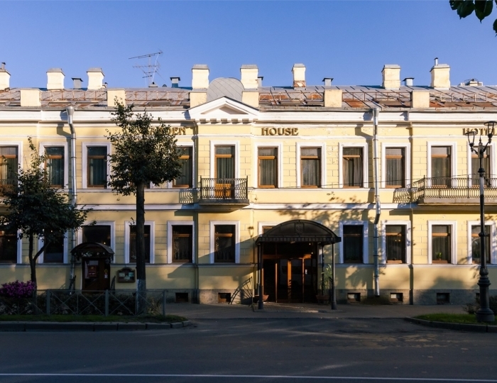 Голден Отель Гатчина