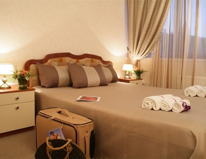 2-x местный 2-х комн. полулюкс junior suite - Санаторий Golden Family Resort / Голден Фемили Резорт Алушта