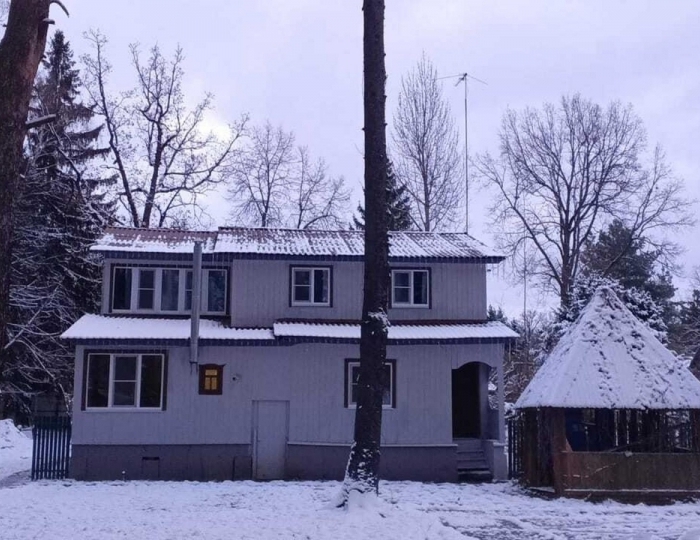 Коттедж «Дом с русской баней на дровах и бассейном в Жаворонках» Жаворонки