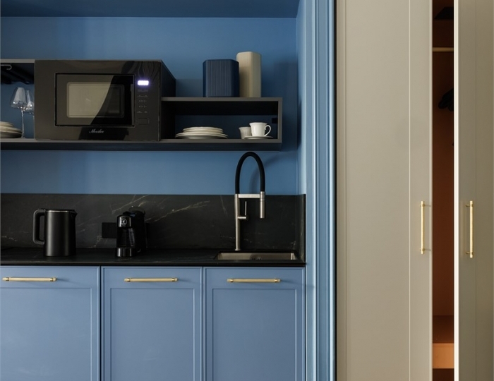 Студия 2-местная 2-уровневая (вид во двор) - Отель «Гимназия №5» Санкт-Петербург