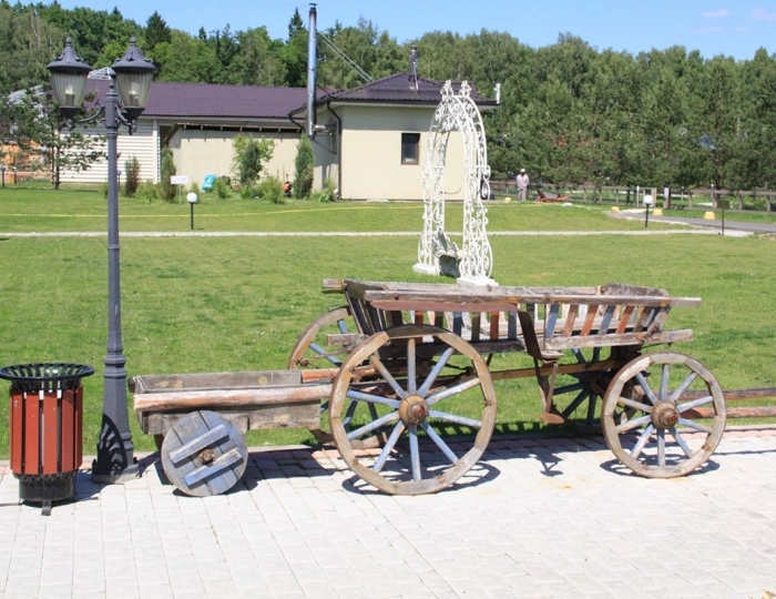 Отель «Петрухино-клуб»