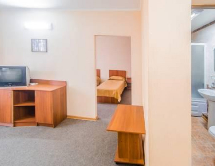 Номер улучшенный с 2 односпальными кроватями - Гостиница «Березка» Горячий Ключ