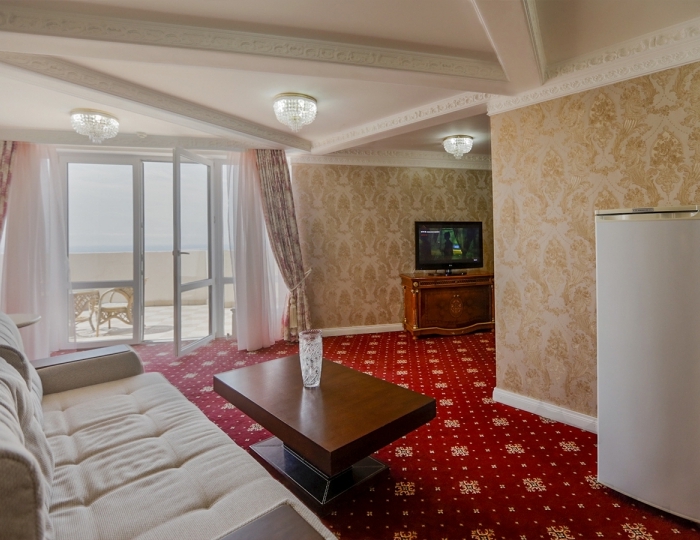 Люкс 2-местный 2-комнатный Терраса корпус 4 - Санаторий «Голубая даль»