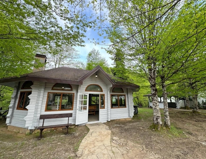 Отель Black Rock Garden / Блэк Рок Гарден Гузерипль