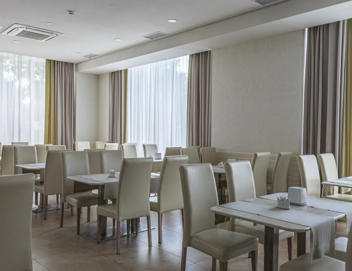 Ресторан «Biarritz» - Отель «ALEAN FAMILY BIARRITZ» / «Алеан Фэмили Биарриц»