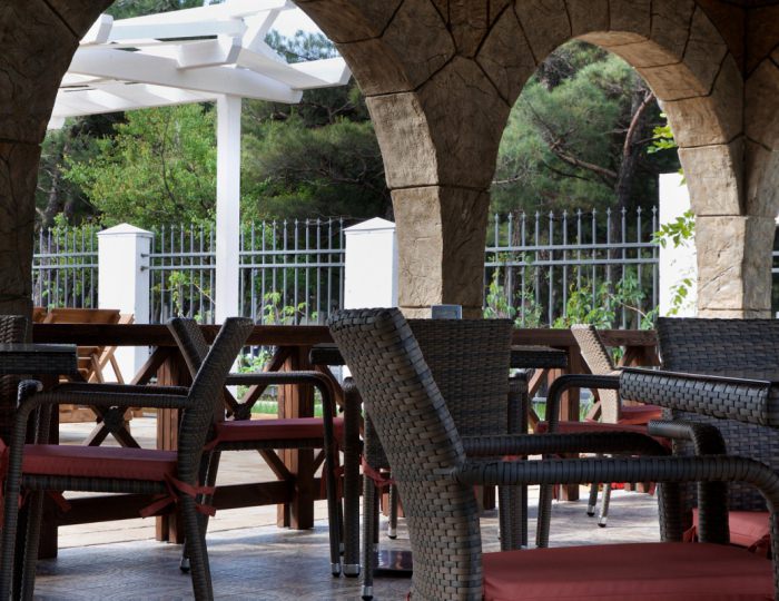 Снек-бар «La Terrasse» - Отель «ALEAN FAMILY BIARRITZ» / «Алеан Фэмили Биарриц»