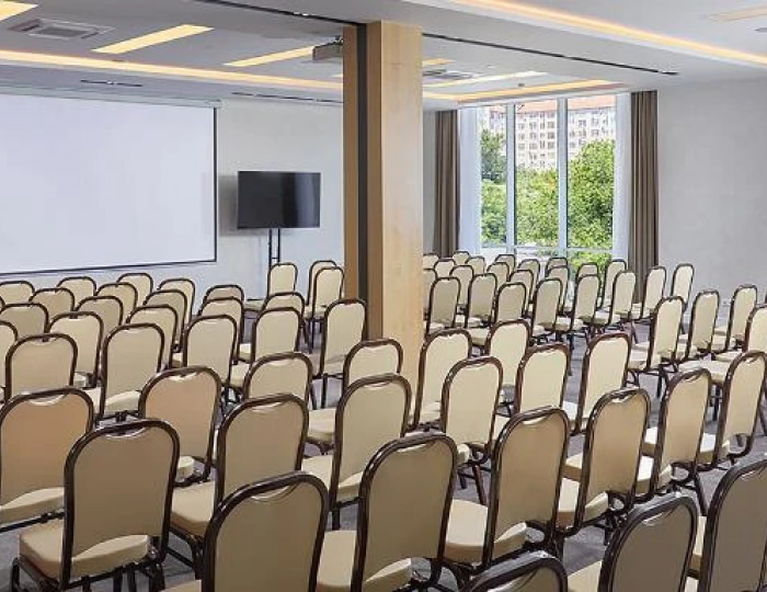 Большой конференц-зал - Отель «ALEAN FAMILY BIARRITZ» / «Алеан Фэмили Биарриц»