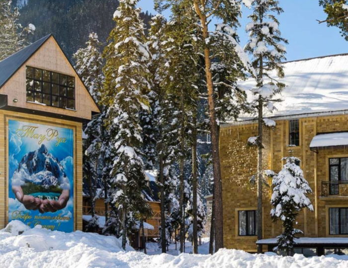 Гостиница «Таурух» Домбай